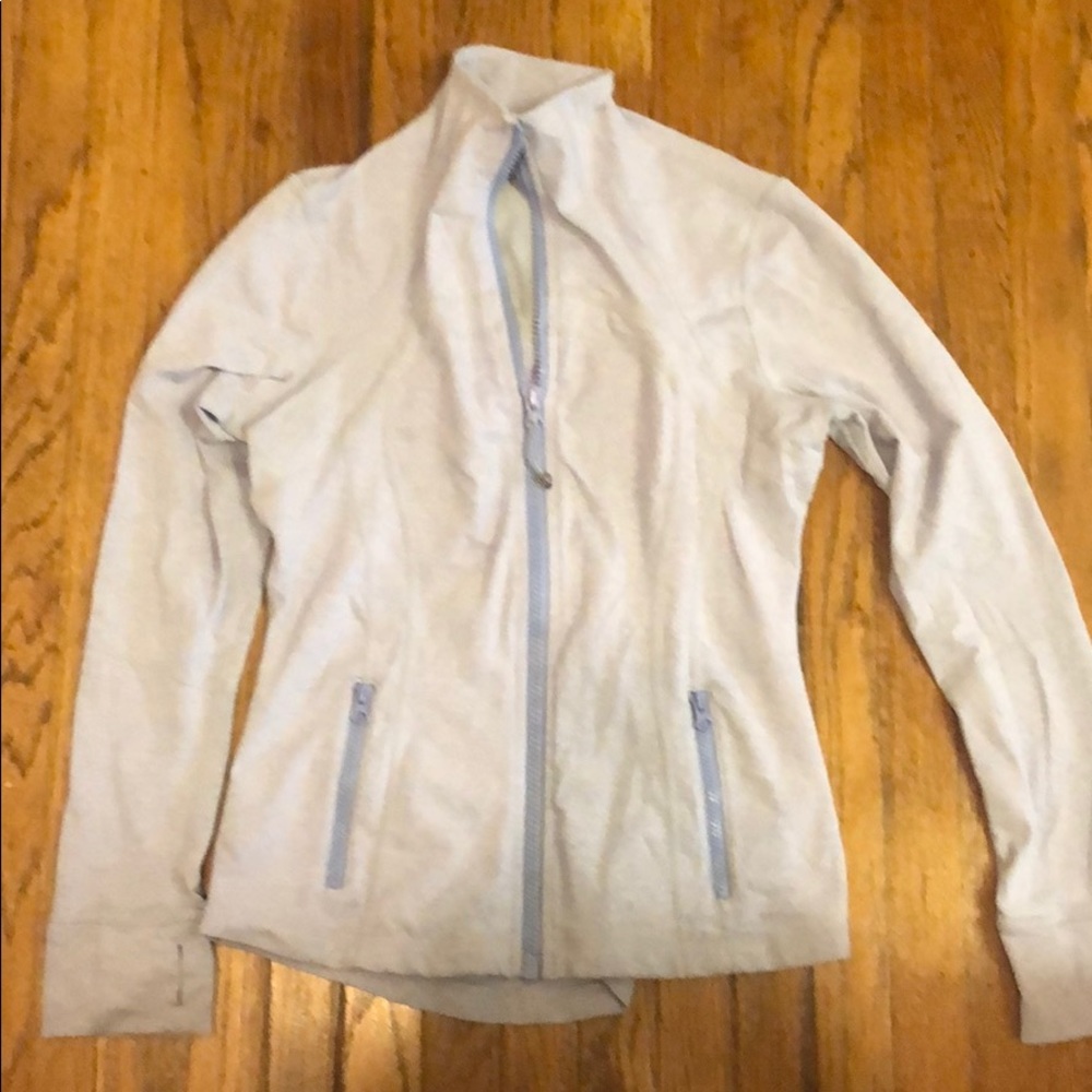 Lululemon define jacket size 10